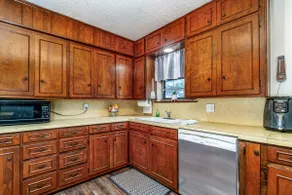Lone Star Oasis~3BR/1.5BA~Garage~Peace & Quiet! - Image 4