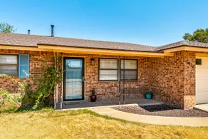 Lone Star Oasis~3BR/1.5BA~Garage~Peace & Quiet! - Image 3