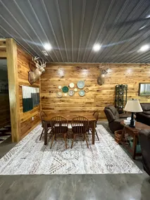 The Honey Hole-Secluded,Huge Kitchen 4BR 2BA - Image 4