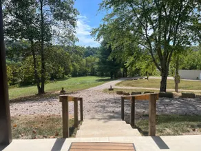 The Honey Hole-Secluded,Huge Kitchen 4BR 2BA - Image 2
