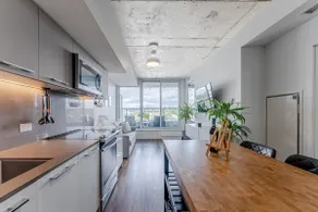 Charming 2BR Condo in Riverdale - Image 2
