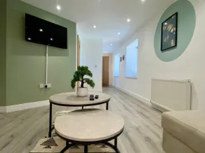 Apartment 2 - Image 5