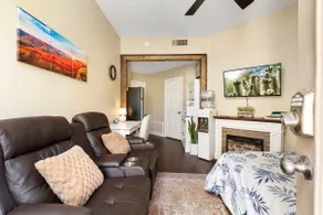 Suite Retreat | Private Courtyard, Pool & Hot Tub - Image 5