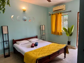 Close to Beach & Market~ Cozy, Boho and Airy Vibe - Image 2