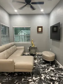 Guesthouse with Pool in Palm Harbor - Image 3