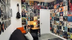 Lakeside Vinyls & Vibes - Image 5