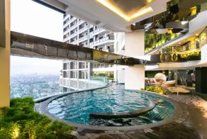Stylish Scandi LOFT: Sunset Views + Infinity Pool - Image 5