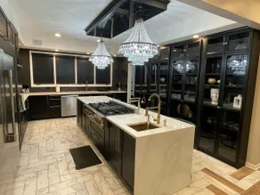 Luxe at Pickford|9bd 6.5ba|Nature|Navel Base|Lake - Image 3