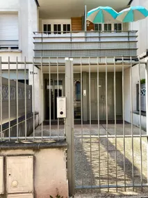 Ground floor studio with terrace - Image 2
