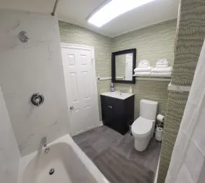 Entire 2Bed Apt Rental in Gatineau-5mins to Ottawa - Image 4