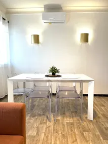 Stopover apartment: Garage, bed linen, air conditioning - Image 4