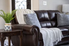 Ultimate 5BR Bakersfield Stay: Pool/Hot Tub & More - Image 3