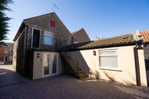 Church Road Retreats - The Reef - Image 3