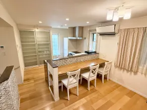 Cozy House J - 1 stop to USJ, up to 8 guests - Image 3