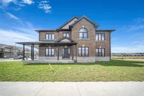 Lavish Home on Hamilton Mountain - Image 2