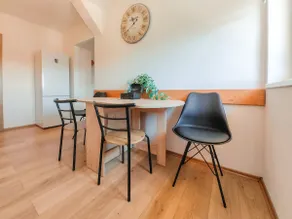 Nikola’s Stay – Modern Flat near Tesla Spot - Image 4
