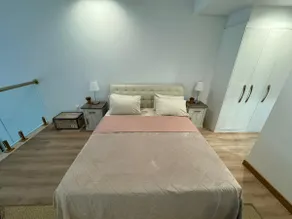 Luxurious Loft with Beach Access - Image 3