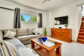 Casa Roberto 2 Bed Duplex Apt Albir Spain - Image 3