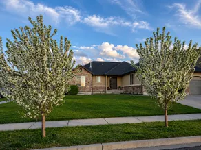 Cowboy Casa• Sleeps 15• Mountain View’s - Image 2