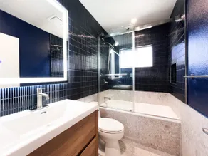 Breezy Bungalow near LAX • SoFi • Beach • Freeways - Image 4