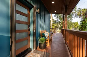 Luxe Lagoon House Weeki Wachee (sleeps 12) - Image 3