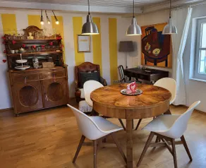 In a prime location, charming, quiet, 2-room apartment. 2nd floor - Image 2