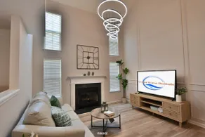 Lovely and Amazing Newly Renovated Townhouse - Image 4