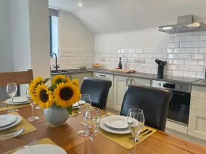 The Wool Barn Farm Stay Countryside - Image 4