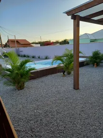 House with pool in a gated community - Image 2