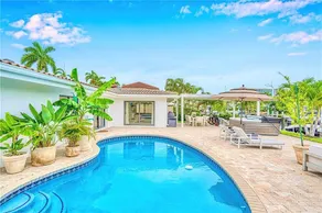 Waterfront Home with Pool, and Hot Tub - Image 2