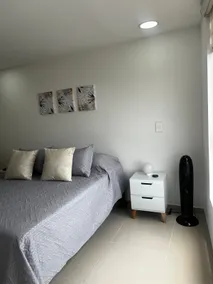 Beautiful apartment on the Golden Mile - Image 2