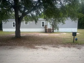 Country Living 2 Miles From I-95 - Image 2