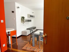 Orange apartment - Image 3
