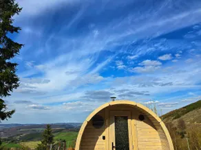 Vacation home with a dream view - Image 5
