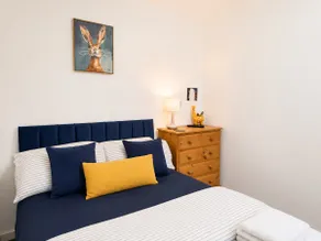 Flat, 2 double beds, free parking, near Arena - Image 5