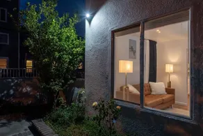 Mini House near Disneyland! - Image 3