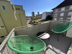 Cozy 1-Bedroom with Balcony & Central Location! - Image 2
