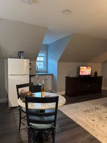 Cozy Loft near Winery & Venues - Image 3