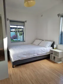 Relax in a cozy house,BBQ,10 mins from the beaches - Image 4