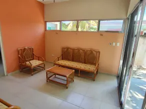Beautiful house on the beach - Image 3