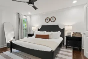 2 King Suites · Walk Downtown - Image 4