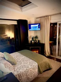 Songwriter’s Sanctuary - Image 2