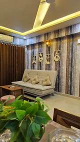Luxurious Stay in Lucknow / 55inch TV / Retreat 2 - Image 2