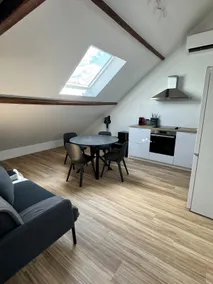 Modern studio in the heart of the city. - Image 3