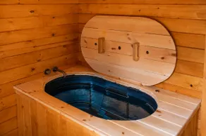 Nordic Spa Log Cabin: Sauna, Cold Plunge & Theater - Image 5
