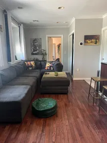Chic 1BR 15 min to Metlife | NYC views - Image 2