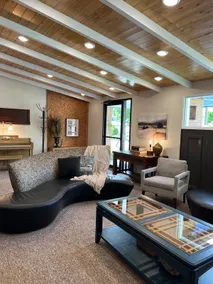 MY PLACE! Luxury 2 Bed with piano! - Image 1