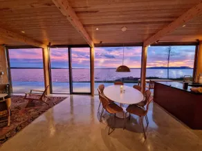 The lake house in Undrom - Image 2
