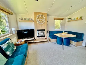 2 Bedroom Caravan Porth Newquay Bay Resort Newquay Cornwall WIFI Decking - Image 5
