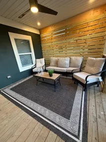 The Whiskey Peach | 2BD Speakeasy Retreat - Image 5